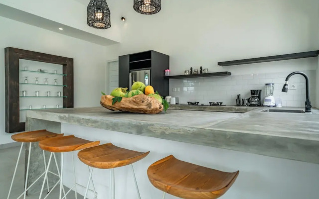 Villa Isyan - 3BR Villa in Canggu