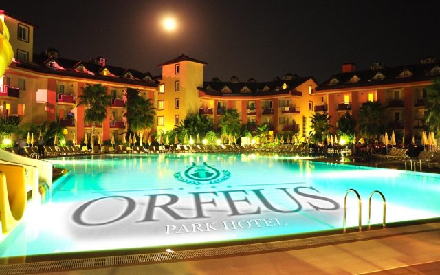 Orfeus Park Hotel