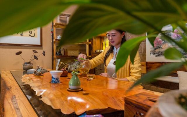 Yunxianju Tea Culture Theme Hotel