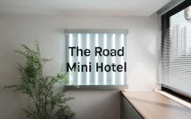 The Road Minihotel