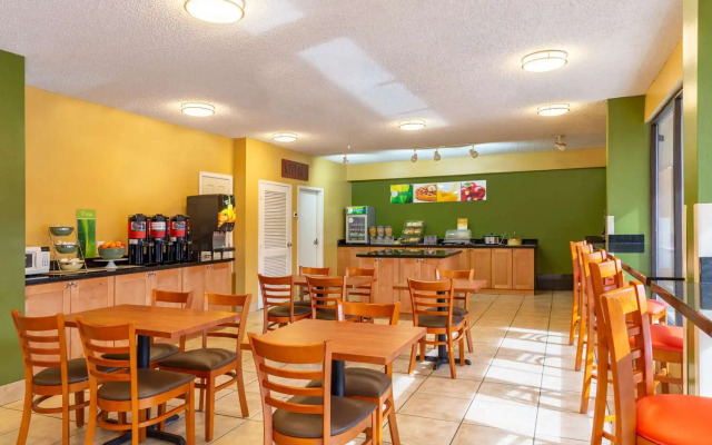 Quality Inn at Arlington Highlands