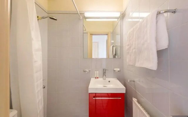 Spacious apartment in Philopappou A7