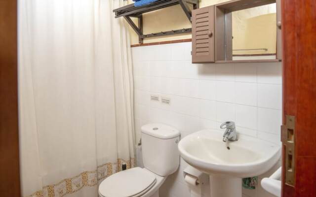 Lightbooking El Laurel  casa rural
