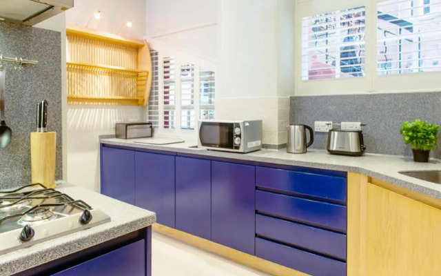 Ramsay Gardens - Grand 4-Bedroom Apartment Next To Castle