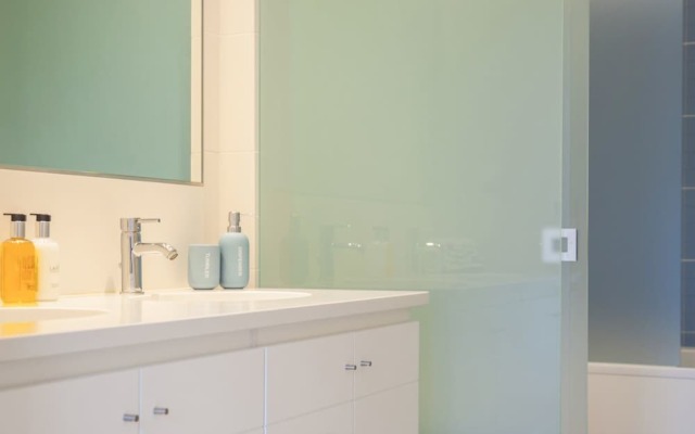 Parkside Marina Vista by MHM