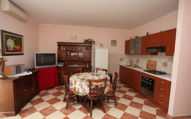 Split Apartments Peric
