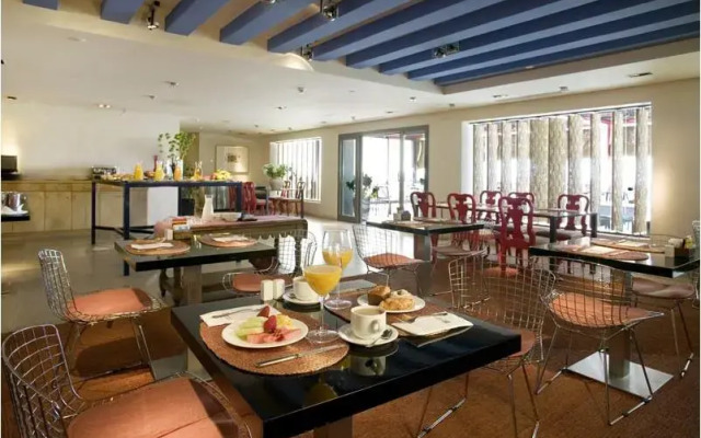 Maritimo De Sotogrande Club Hotel