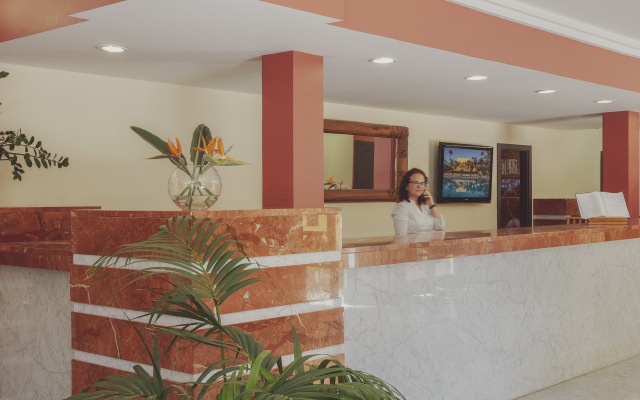 Apartamentos Atlantic Garden Beach Mate