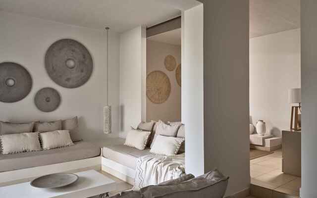 The Bay Hotel & Suites