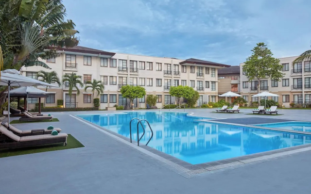 Holiday Inn & Suites Batangas Limapark by IHG
