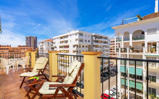 Excellent Apartment with Pool and View Ref 138