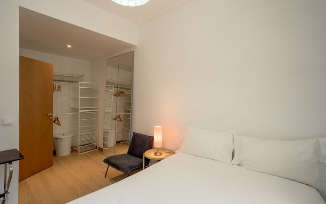 Anjos City Center Apartment by Homing