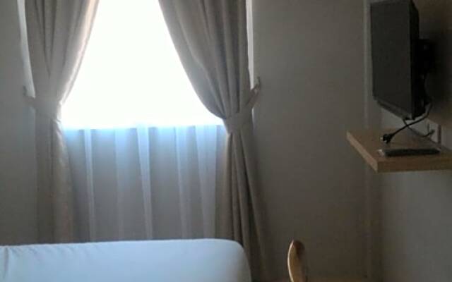 Omnea Hotel - Syariah