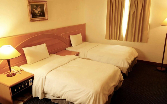 Oriental Hotel
