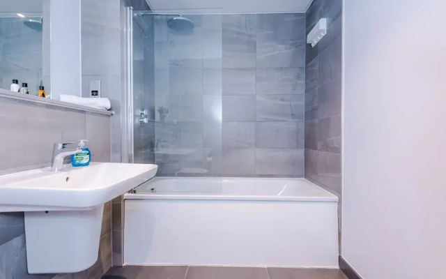 Hilltop Serviced Apartments- Deansgate