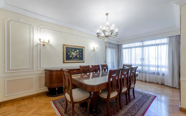 Vesta - Luxury APT - 2BR - Merryland