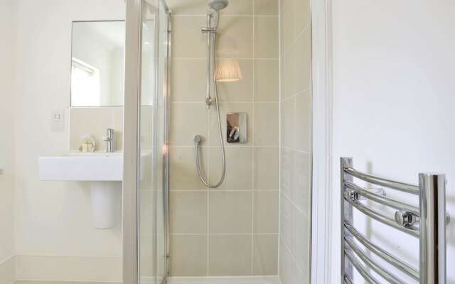 Stylish Holiday Home in Snape With Garden