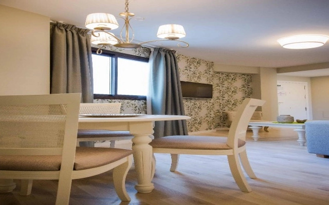 Holidays2Malaga Suites