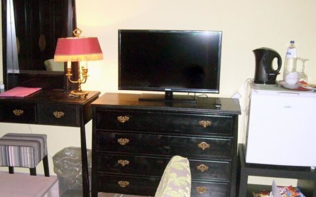 Hotel Golden Dragon - фото 3
