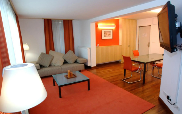 Hotel Creina