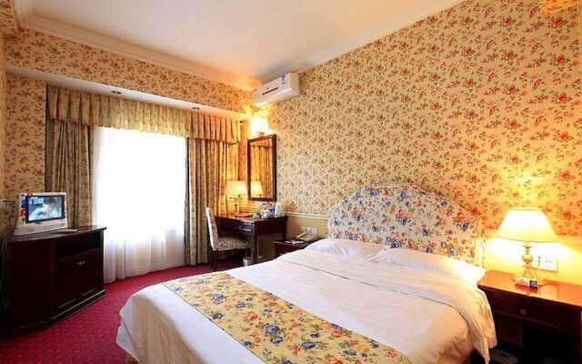 Oak Hotel Chongqing Luoma Holiday