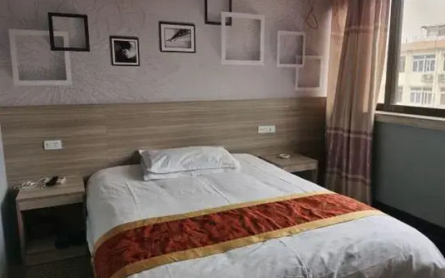 Longwan Youth Holiday Hotel (Wenzhou Longwan Airport)