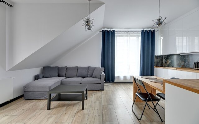 Lion Apartments - Botanica