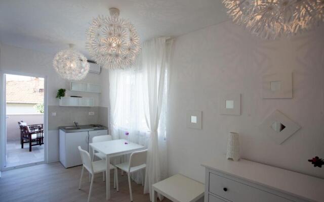 Rooms Lana