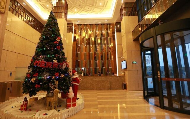 Lavande Hotel (Guangzhou South High-Speed Railway Station Shibi Metro Station)