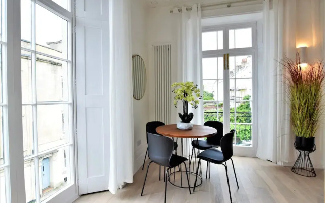 Frederick Place Your Apartment