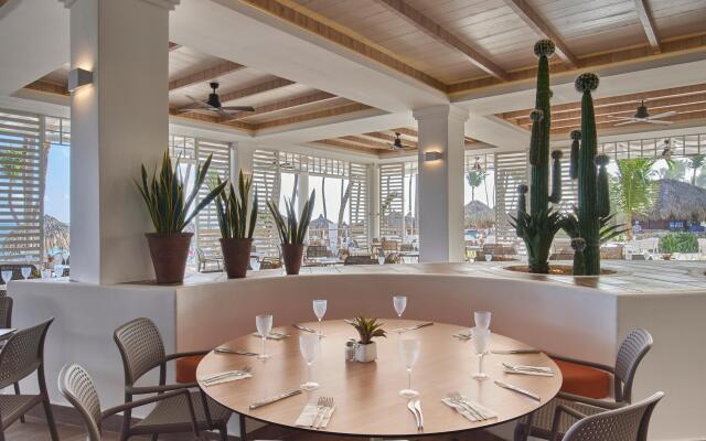 Bahia Principe Luxury Esmeralda - All Inclusive - Newly Renovated