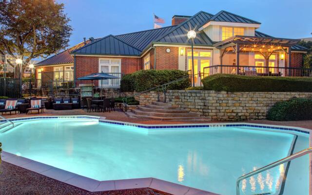 Homewood Suites by Hilton Dallas-Irving-Las Colinas