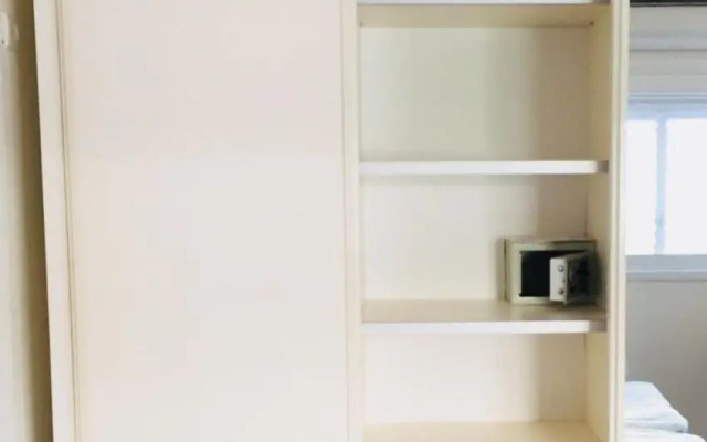 Studio Apartment in Bat-Yam
