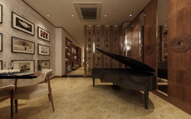 Golden Lotus Boutique Hotel