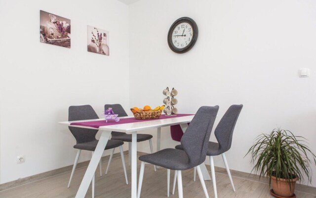 Beautiful Apartment in Trogir With 2 Bedrooms and Wifi