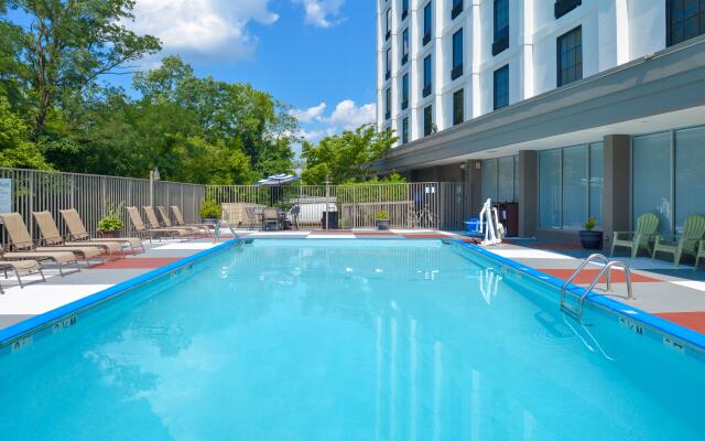 Holiday Inn Express Towson - Baltimore North by IHG