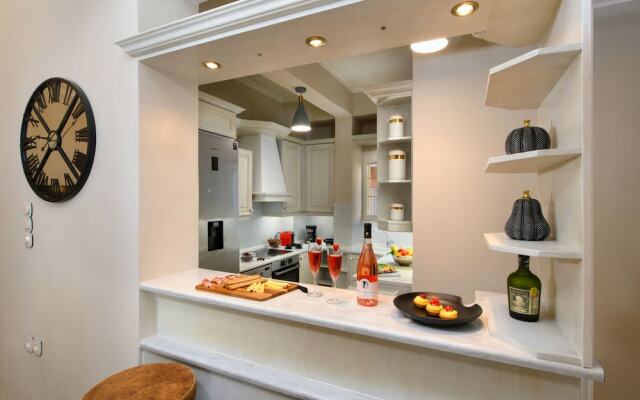 Regina's Downtown Apartment Corfuescapes