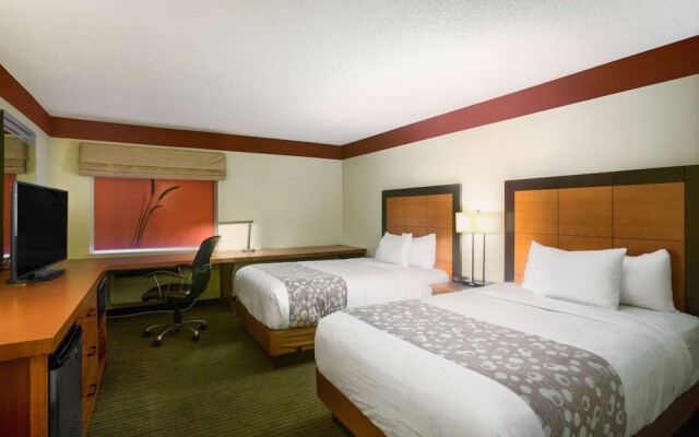 La Quinta Inn & Suites Springdale