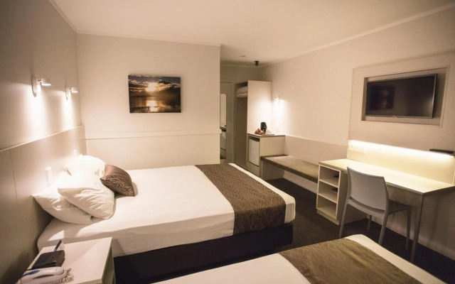 Wanaka Hotel