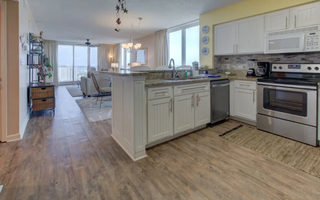 The Terrace at Pelican Beach 1401