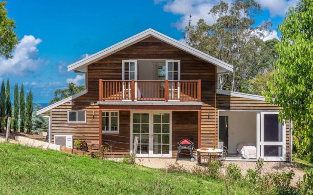 Your Luxury Escape-Ocean View Barn House