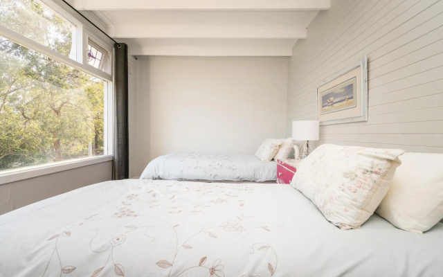 The Oar House – Guest Rooms – Metung