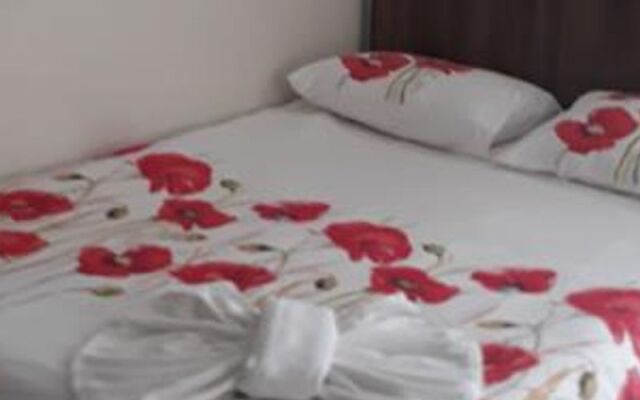 Kıyıköy Otel Zirve