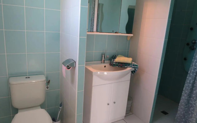 Holiday Home Les Lavandiers - ORD100