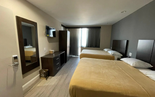 Royal Hotel Bronx