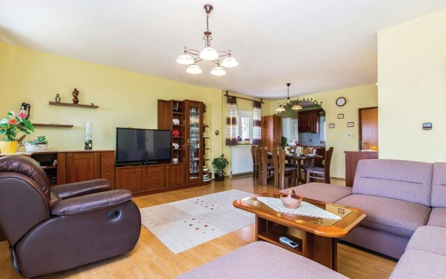 Awesome Home in Crikvenica With Wifi and 6 Bedrooms