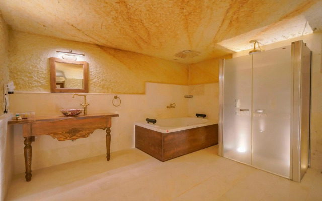 Fairyland Cave Hotel - Special Class