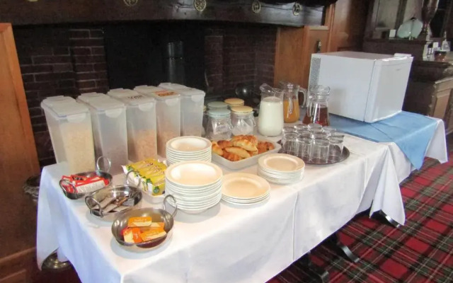 Hunters Lodge Hotel
