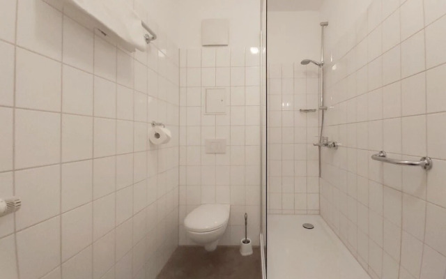 Amazing Apartment in Binz With 2 Bedrooms