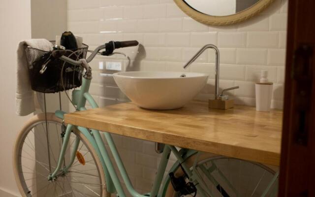 D'Vine Country House